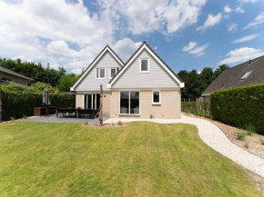 Lavish villa in Zeewolde with sauna